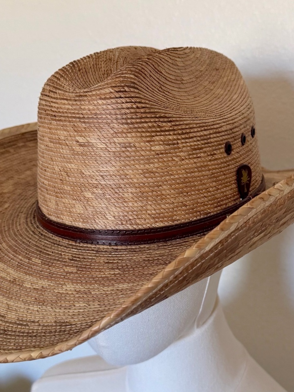 Kenny Cheney - Blue Chair Bay - Western Cowboy Hat with Leather Band